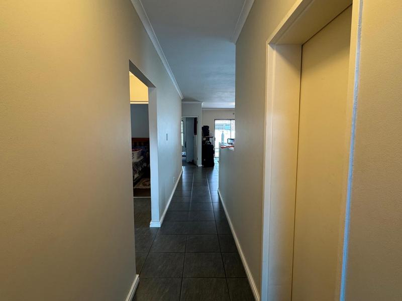 3 Bedroom Property for Sale in Soneike Western Cape